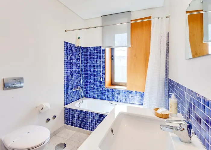 Вилла 271 Каминья